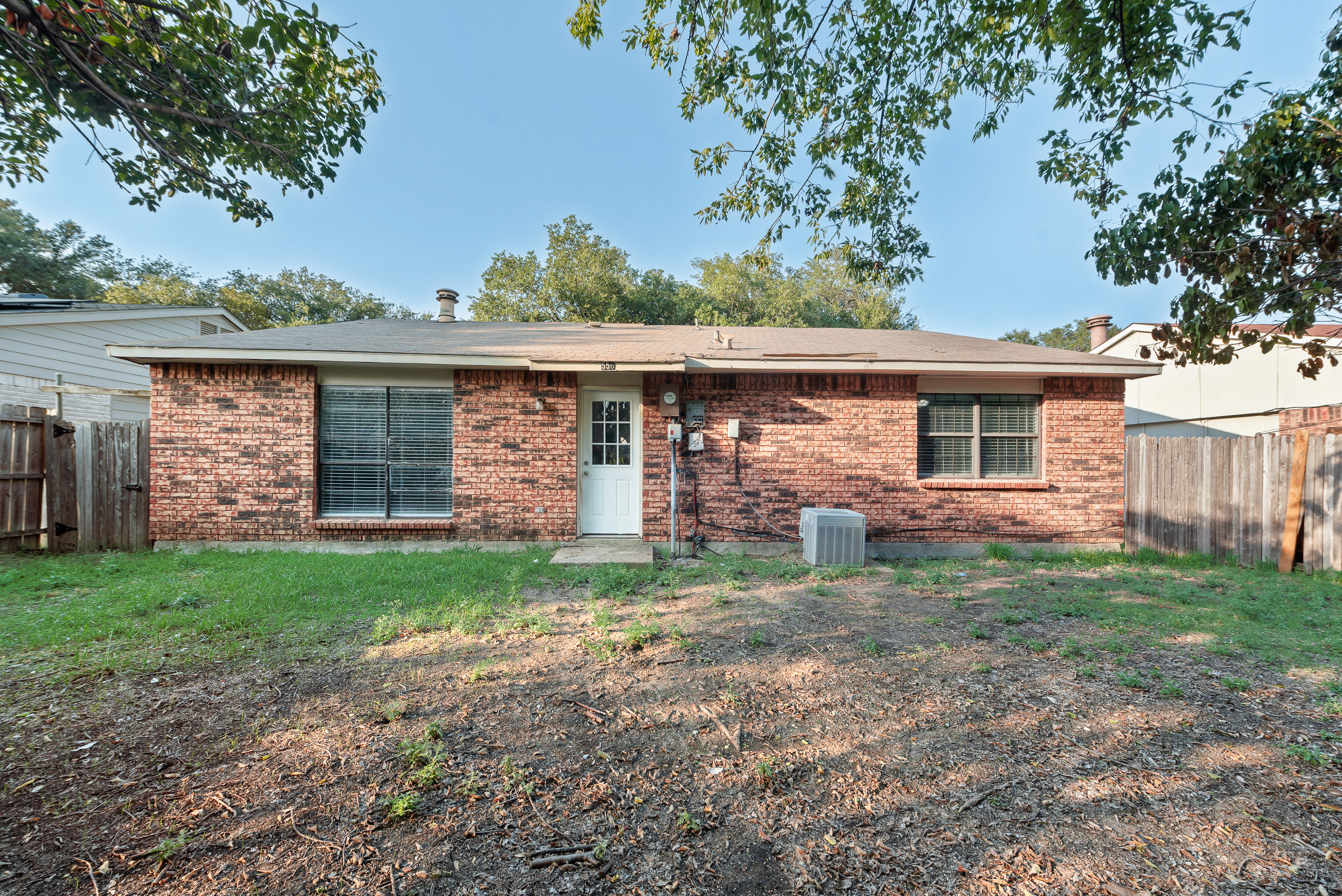 556 CUMBERLAND DR
